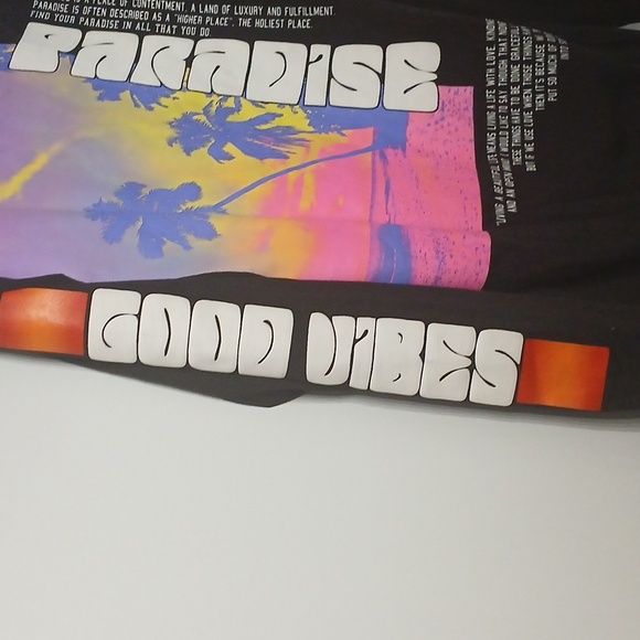 Black Long Sleeve Shirt with Graphic Print, Sz Small, Gentle Used - Picture 5 of 6